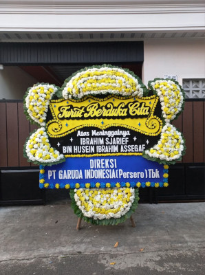Papan Bunga Duka di Sajad